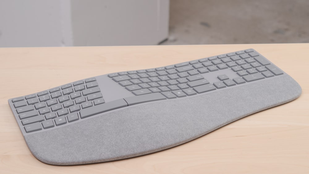 2. Microsoft Surface Ergonomic Keyboard: