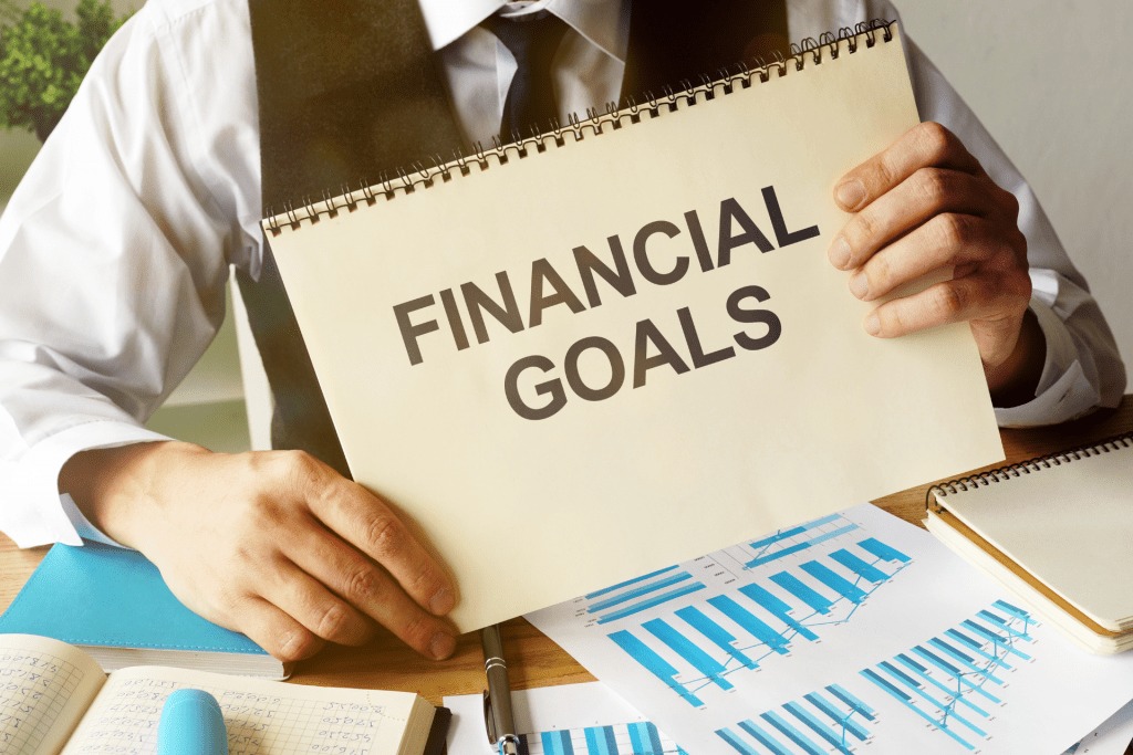 How to Set and Achieve Financial Goals